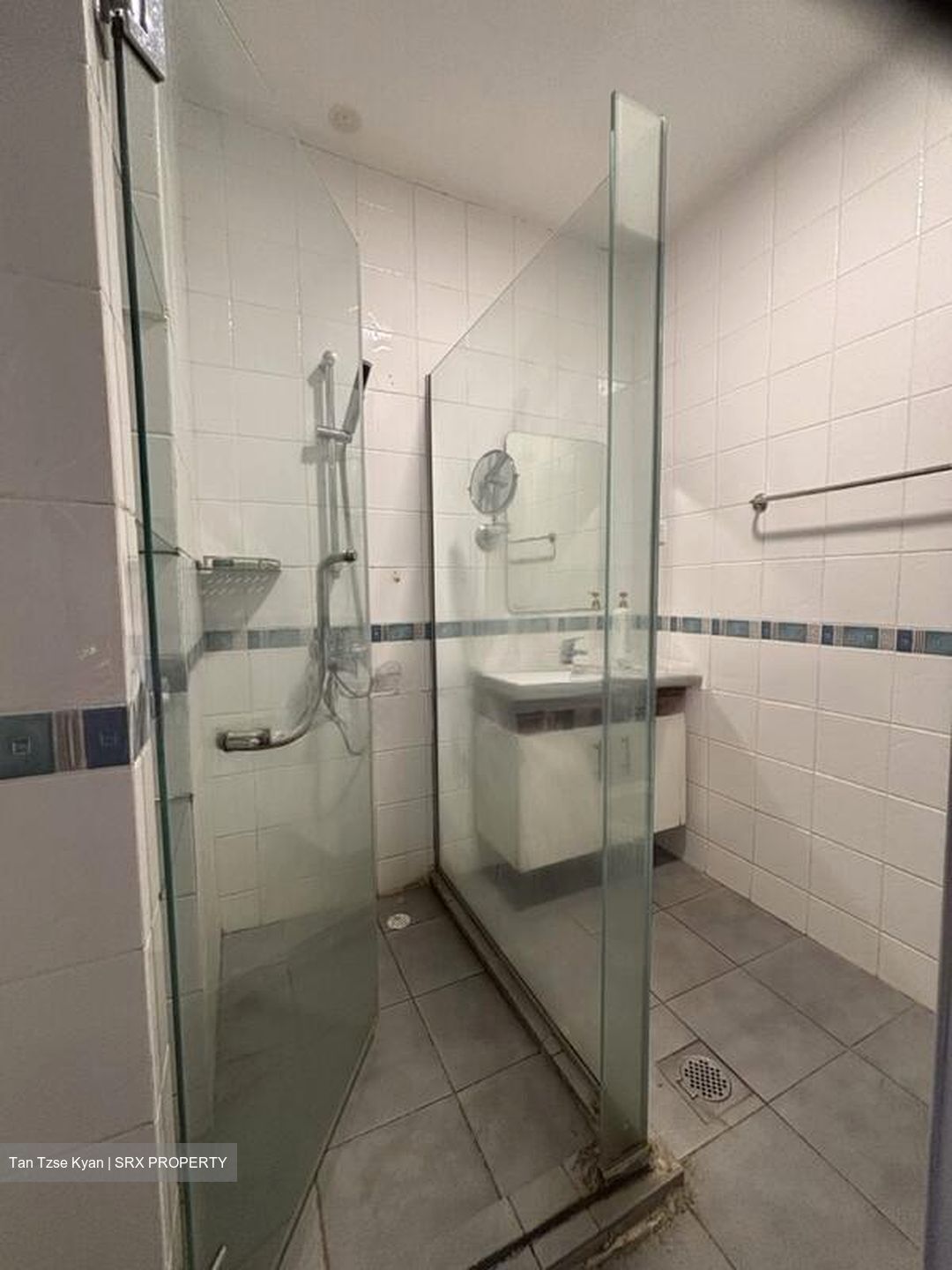 Jalan Kathi (D16), Terrace #518957181